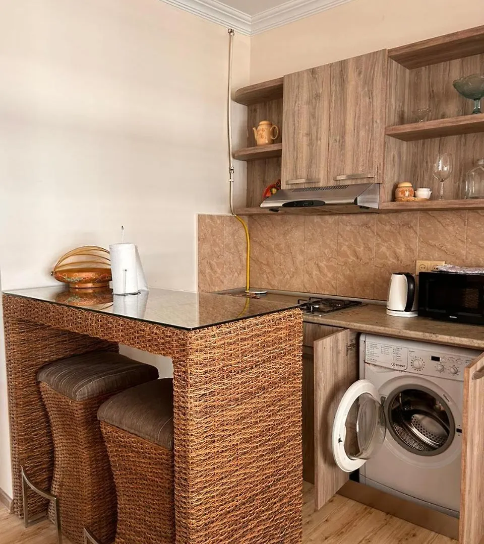 Amazing Magnolia Apartment Batumi